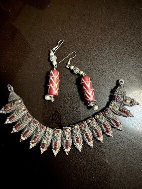 Vintage Indian necklace and earrings